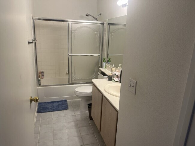 Foto del edificio - 7811 Oak Point