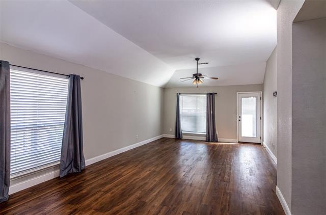 Foto del edificio - 2806 Ashley Ln