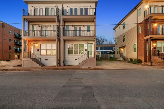 Foto del edificio - Modern Living in Downtown Nashville!