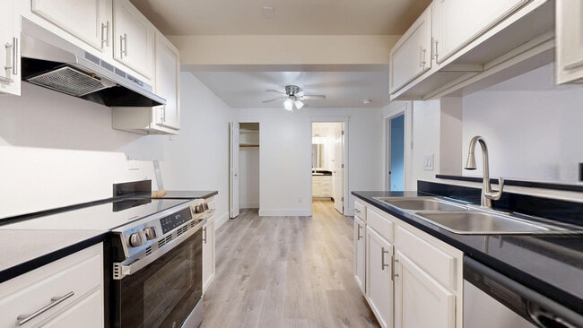 Interior Photo - Hunt Club