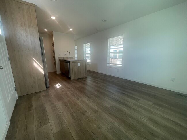 Foto del edificio - 2627 S Lamb Blvd