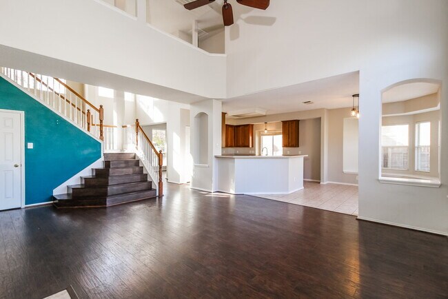Building Photo - 3105 Lighthouse Dr