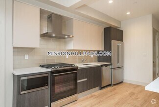Building Photo - 178 St Alphonsus St