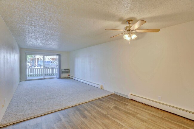 Interior Photo - Edelweiss Apartments