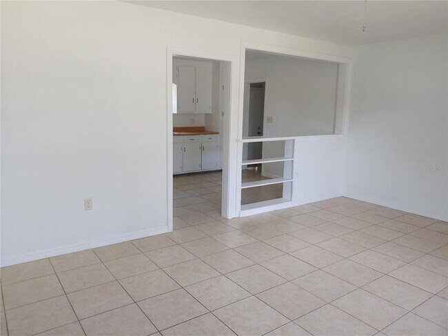 Foto del edificio - 232 S Blue Lk Ave