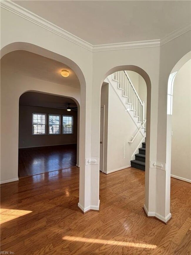 Foto del edificio - 5BR/2.5BA SINGLE FAMILY HOME