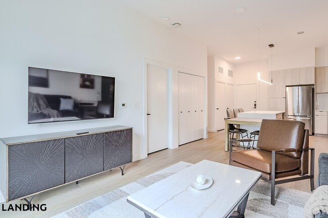 Foto del edificio - 2623 Keene St