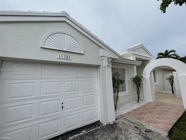 Foto del edificio - 5 br, 2 bath House - 11341 SW 63rd Ter