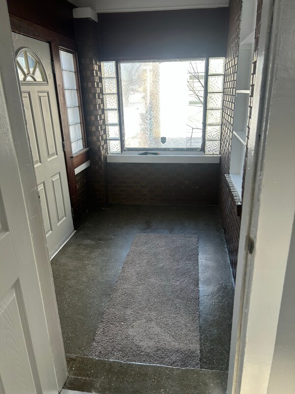 Foto del edificio - 2429 Madison St