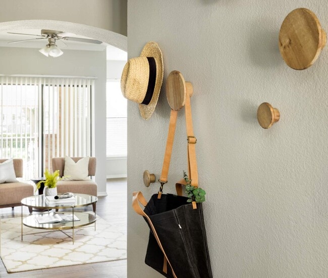 Building Photo - Eastbridge Apartments