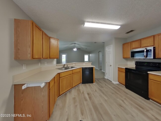 Foto del edificio - 1940 Hunters Trace Cir