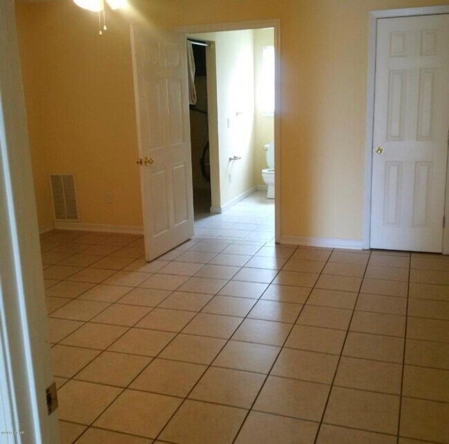 Foto del edificio - Very cute, 1 bedroom 1 bath,walking distan...