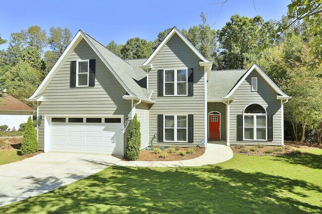 Building Photo - 300 Vendella Cir