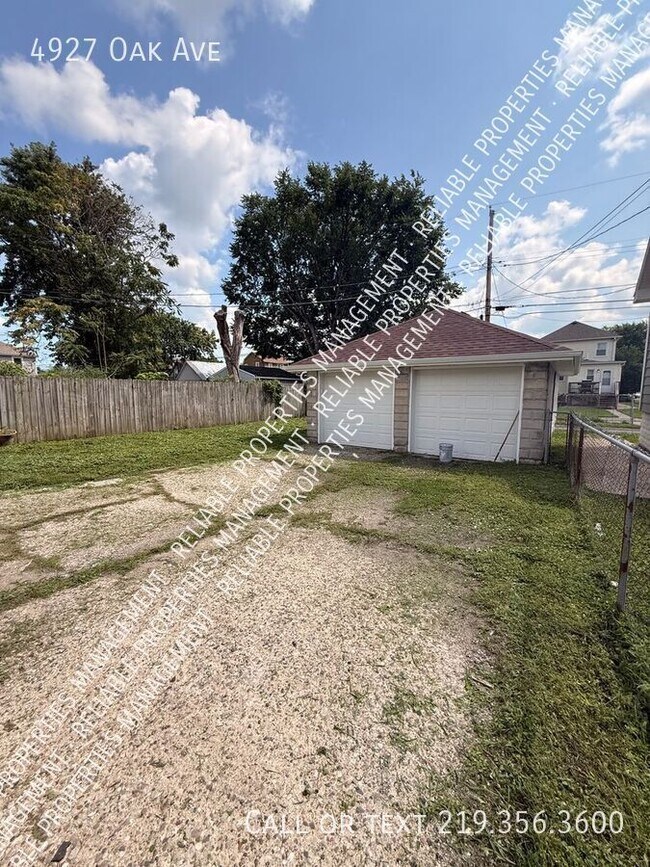 Foto del edificio - 4927 Oak Ave