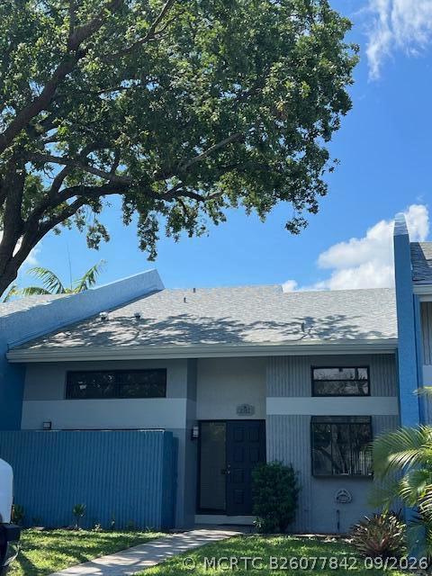 Building Photo - 2800 S Oakland Forest Dr