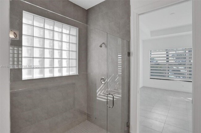 Photo - Northwest 39th Court, Coral Springs, FL 33065 - 3 BR 3 BA single-family home