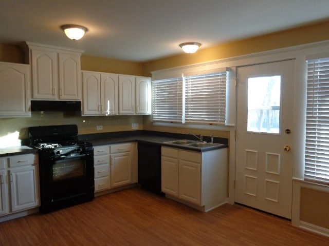 Building Photo - 217 N Walnut Street Unit B