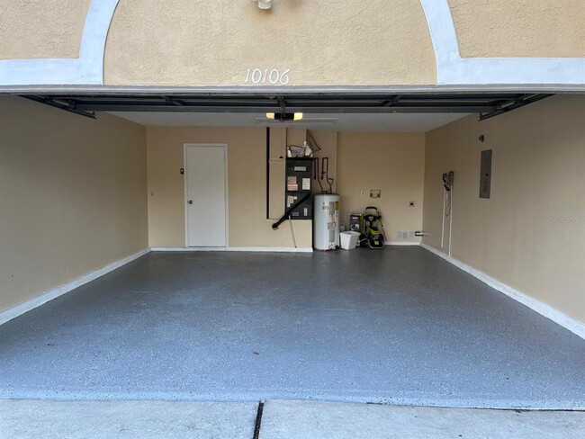 Building Photo - 10106 Allenwood Dr