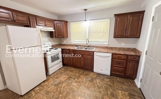 Foto del edificio - 3659 Thrushwood Dr