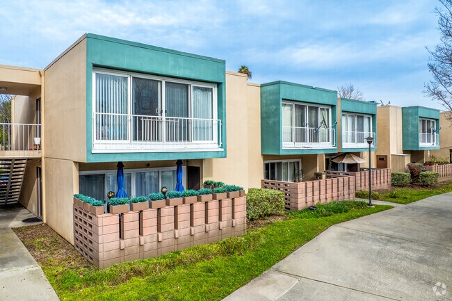 Foto del edificio - Lord Tennyson Apartments