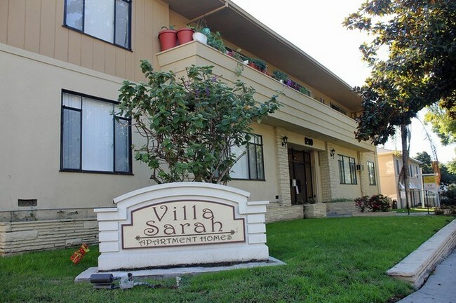 Building Photo - Villa Sarah