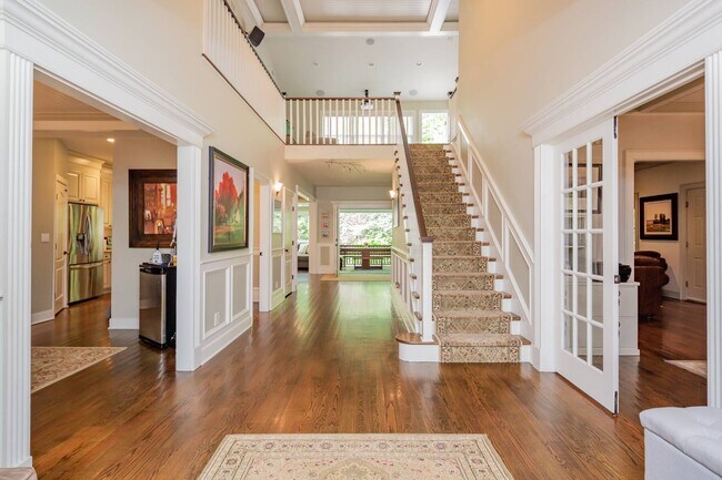 Building Photo - 66 Gardiners Ln