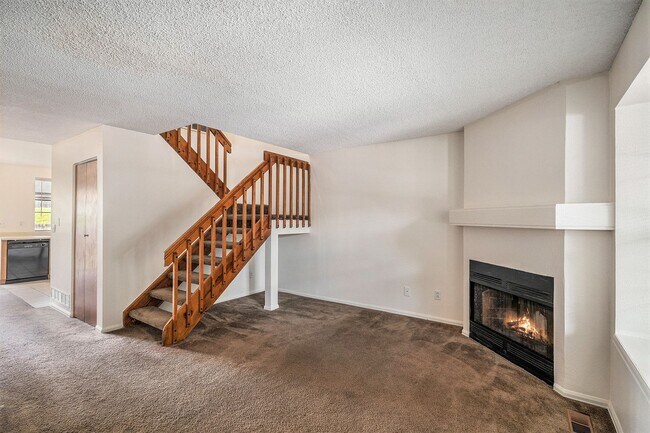 Foto del edificio - Freshly Painted & Move-In Ready! 3 bedroom...