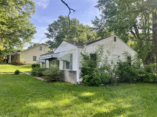 Building Photo - DESIRABLE RAYTOWN LOCATION!!!