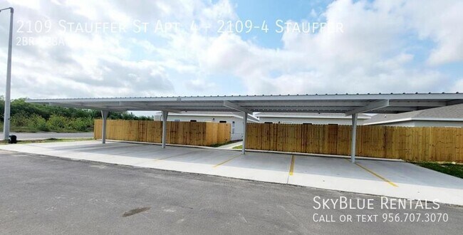 Foto del edificio - 2109 Stauffers St