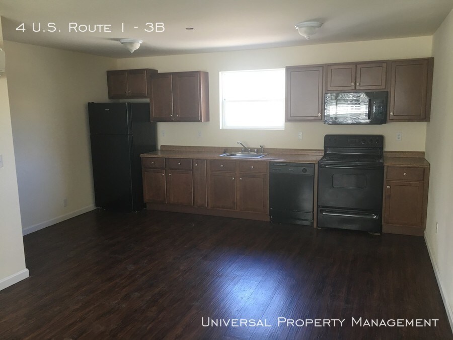 Foto principal - Two Bedroom Right Off Route 1 in York