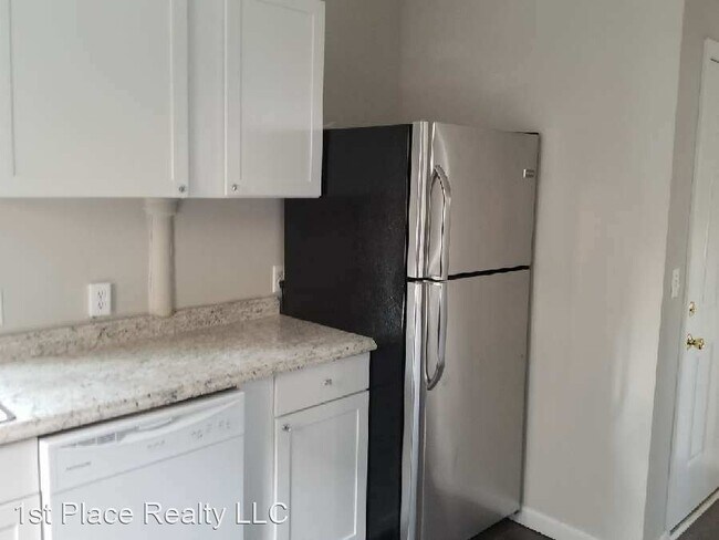 Foto del edificio - 5 br, 2.5 bath House - 158 E Northwood ave