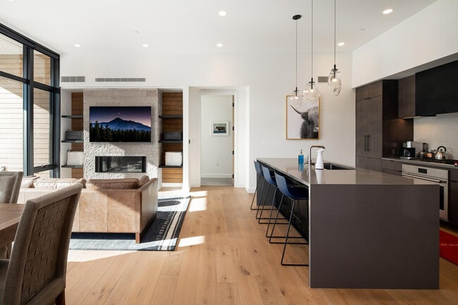 Foto del edificio - 4 Boathouse Way