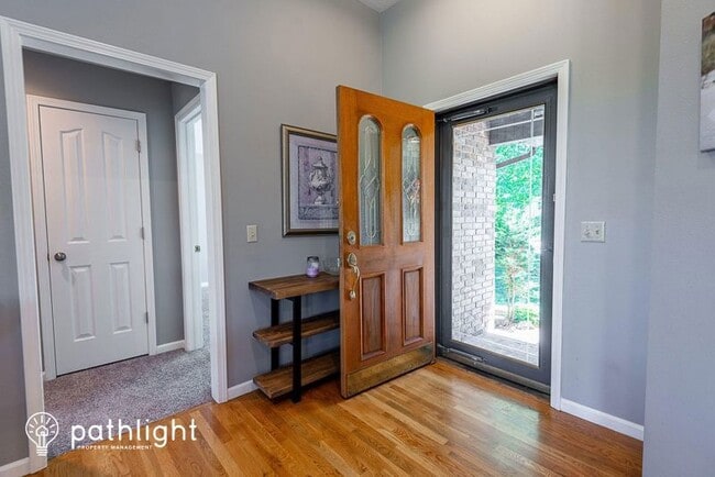 Building Photo - 4687 South Kimbrough Avenue