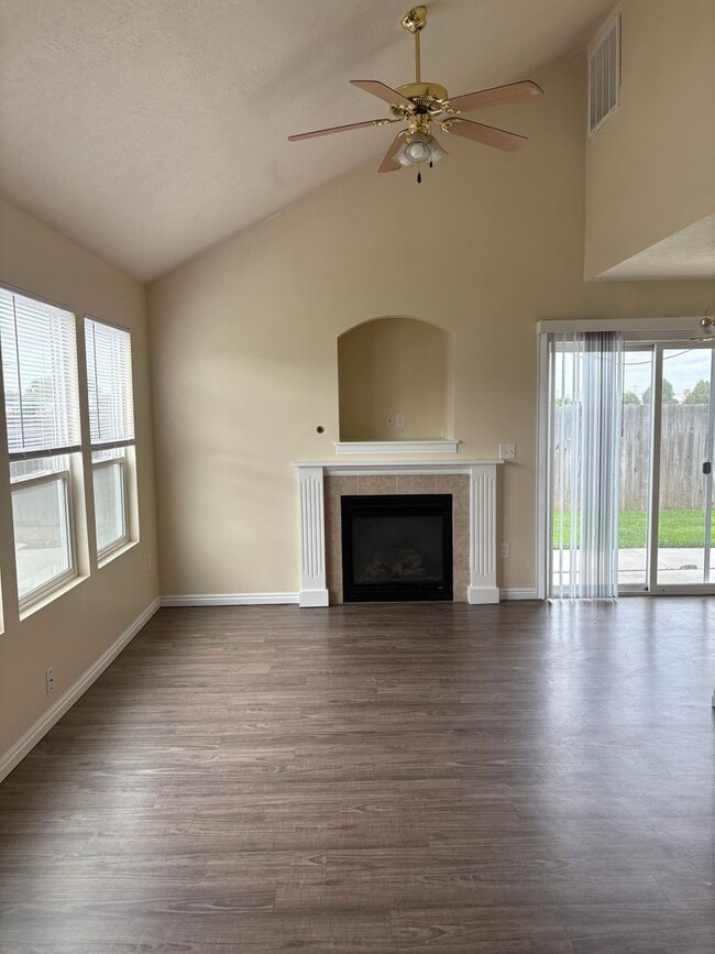 Building Photo - 16748 N Pamelas Ct