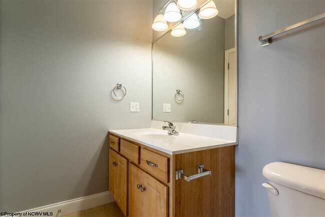 Bathroom - 2626 Suncrest Vlg