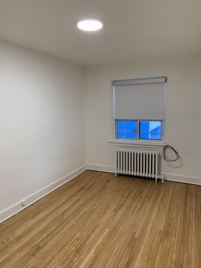 Photo du bâtiment - 1510 Bathurst St