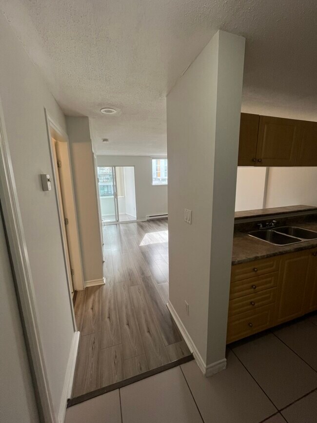 Photo du bâtiment - 1278 Granville St