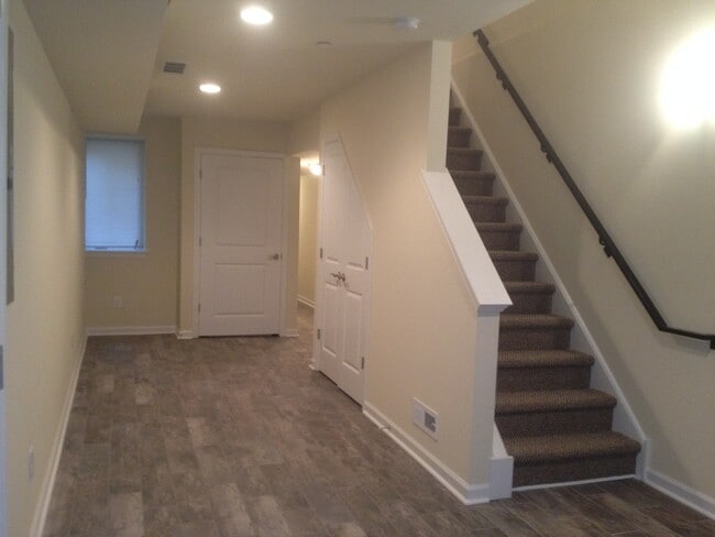 Photo - 415 N 41st Street Apartment