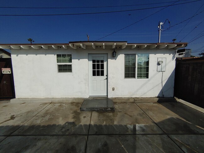 Front - 8541 Rosena Ave