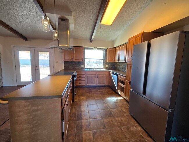 Building Photo - 1091 C R S