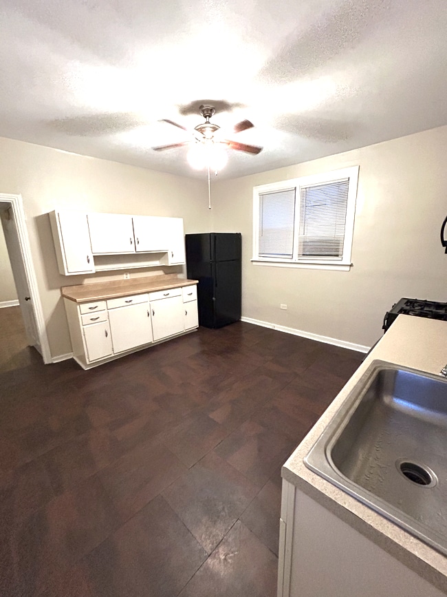 Kitchen - 537 2nd St