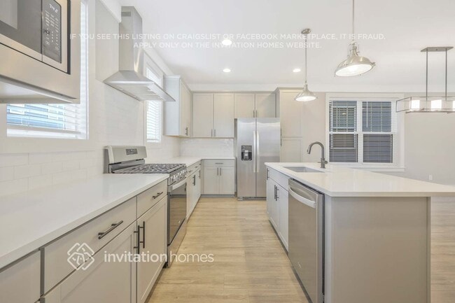 Foto del edificio - 647 Vernon Ave