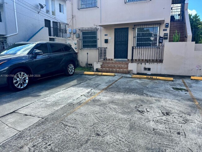 Foto del edificio - 1036 NW 3rd St