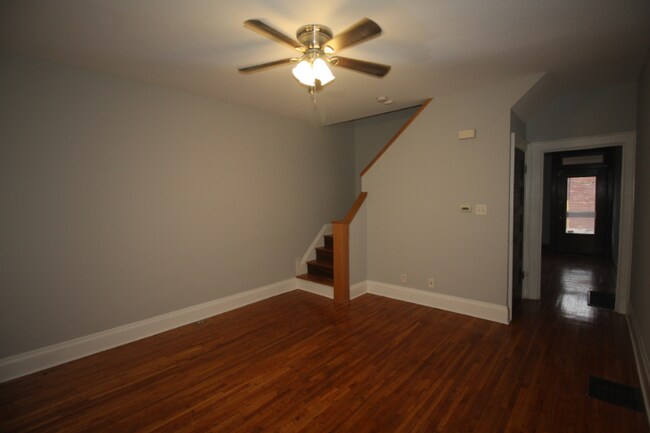 Foto del edificio - 78 W Greenwood Ave