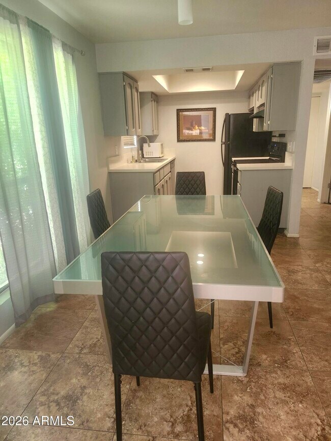 Foto del edificio - 3119 W Cochise Dr