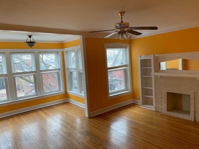 Photo - 1470 W Winnemac Ave (Chicago, IL) Apartment