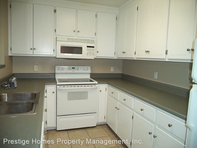 Foto del edificio - 2 br, 2.5 bath House - 107 Creek Lane