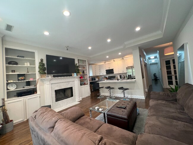 Foto del edificio - 1436 W Henderson St