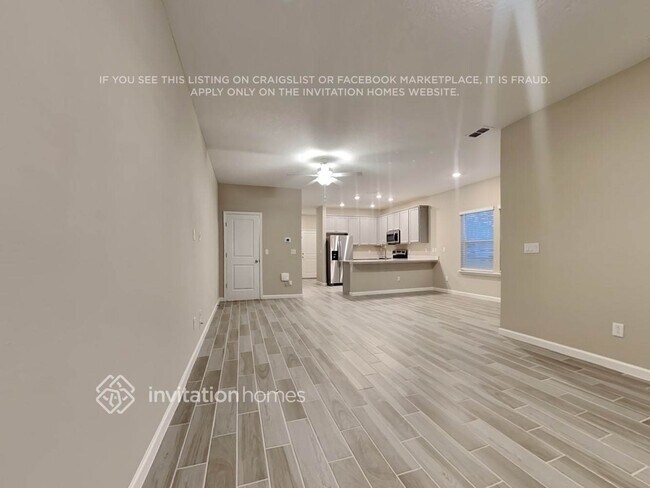 Foto del edificio - 214 Sweet Lemon Ln