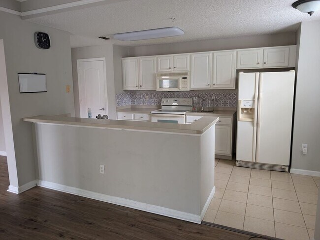 Foto del edificio - 12110 Poppy Field Ln